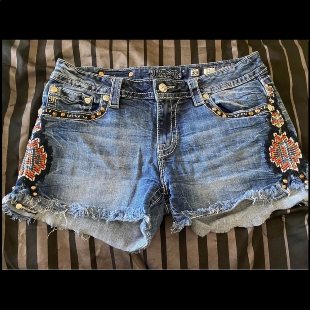 Miss me shorts size 33